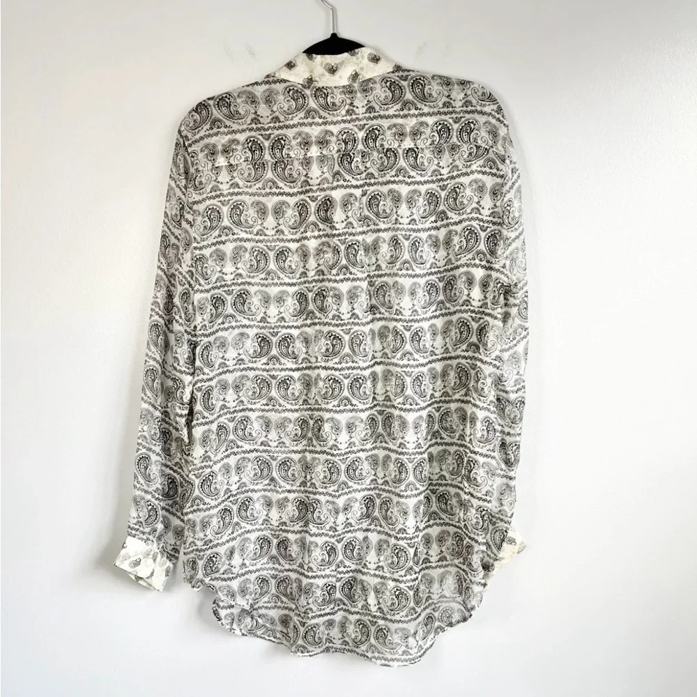 BALMAIN Size 30/44 • Print 100% Silk Button Down Top Blouse.